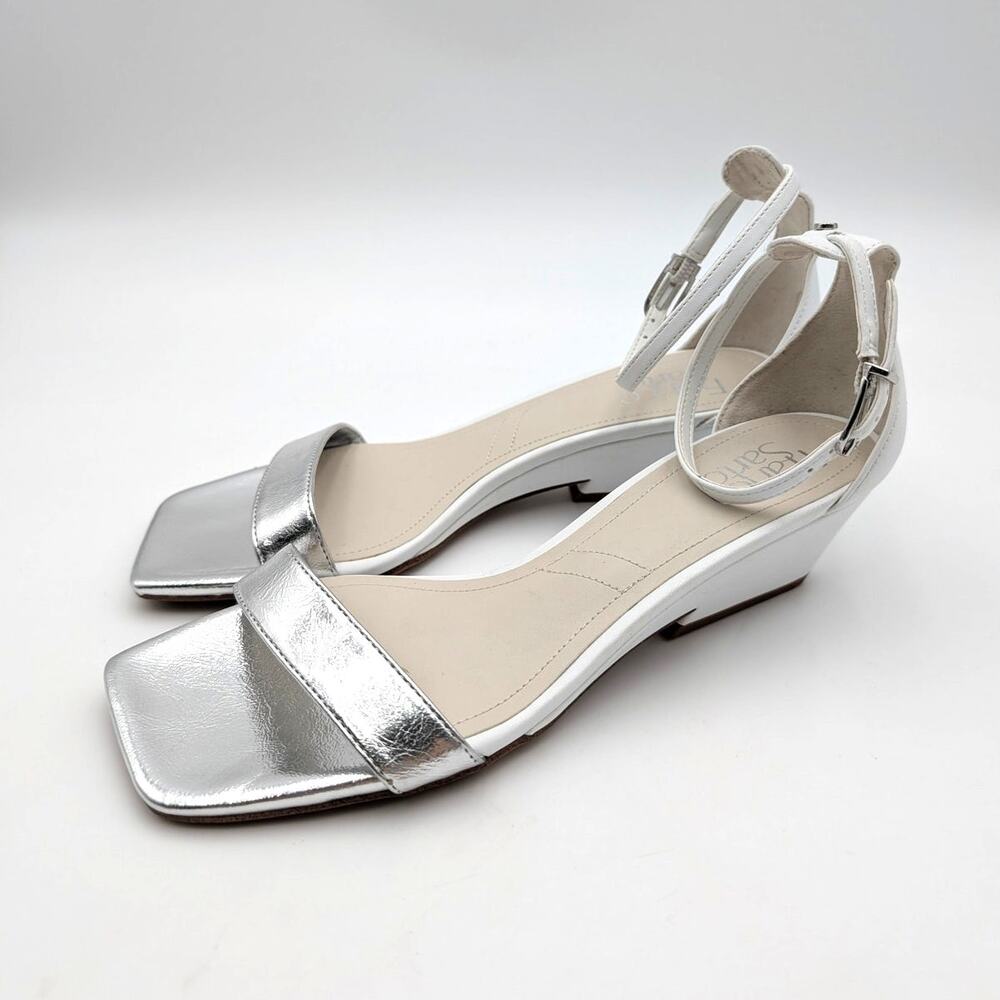 Franco Sarto Sadie Wedge Sandals Women's White/Silver Metallic Size US8.5M EU39